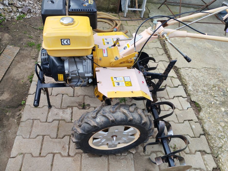 Vand motosapa 13 Cp Caracal • OLX.ro