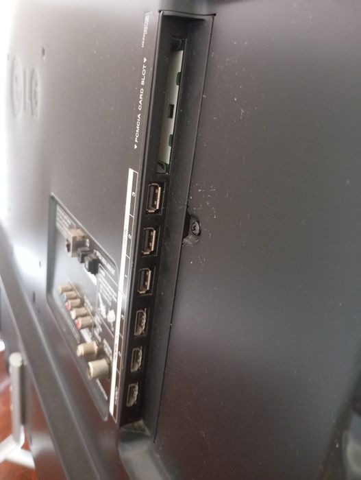 Телевизор на запчасти