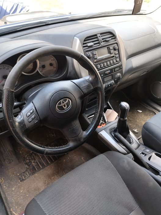 TOYOTA RAV 4 2.0 116