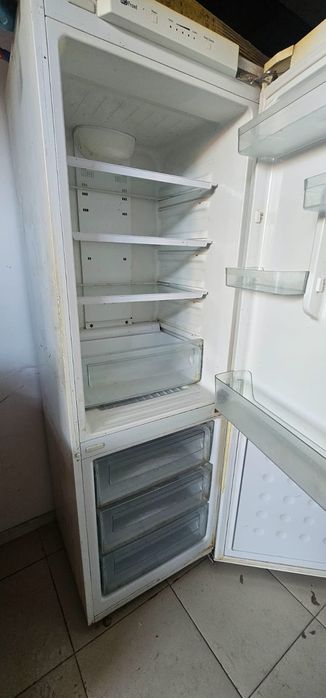 Продается холодильник