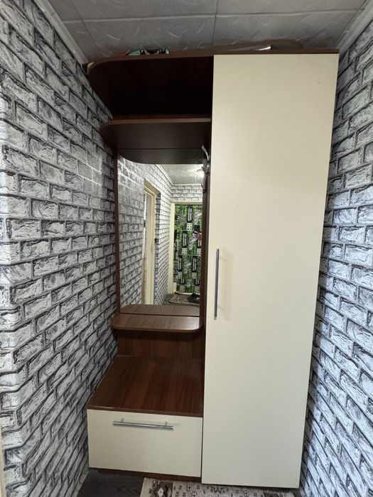 Шкаф в прихожую