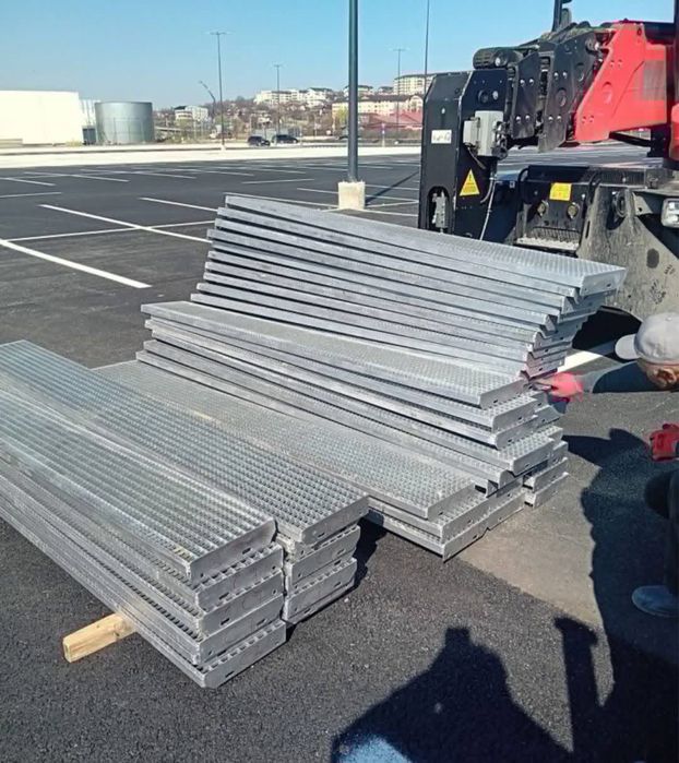 Trepte. Zincate 110x27