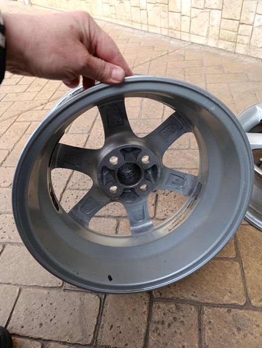 Оригинални джанти за Тойота 4х100 15 цола