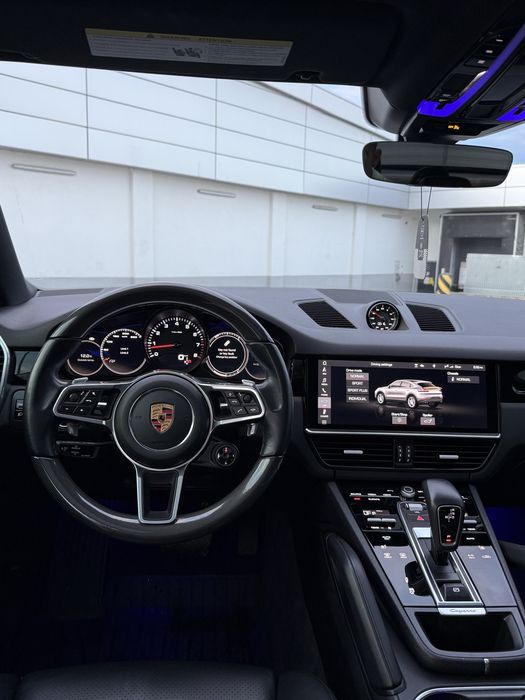 Porsche cayenne coupe