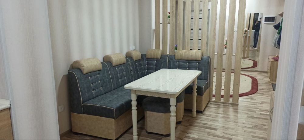 Срочно! Чиланзар Ц! Банковская4 комнатная!