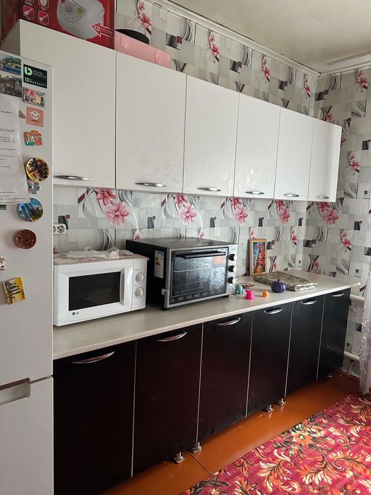 Кухонный шкаф 4 м + мойка