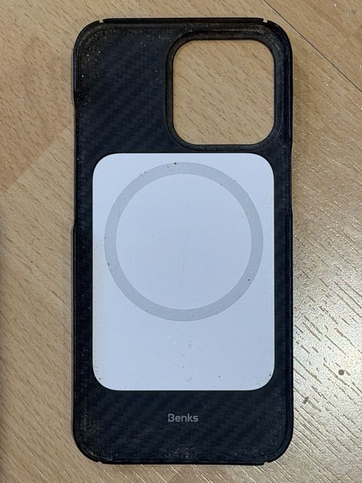 Чехол Pitaka на айфон 13 pro.