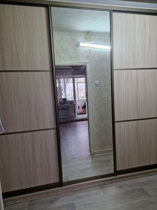 Продам шкаф-купе