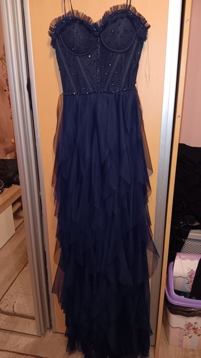 Дамска официална рокля