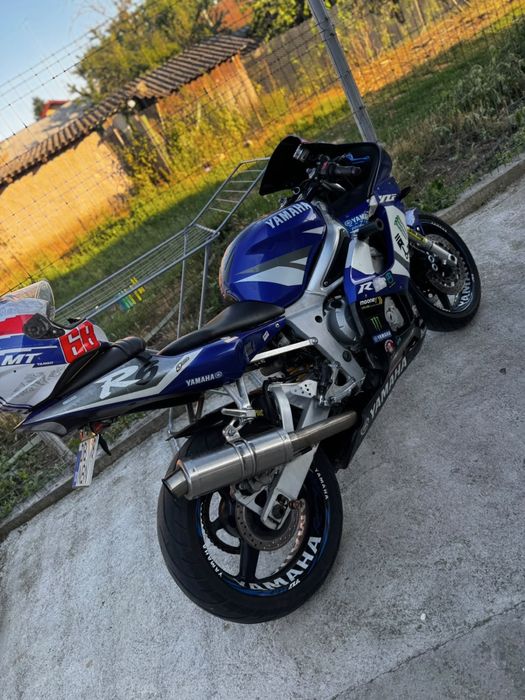 Vand motocicleta r6 A2