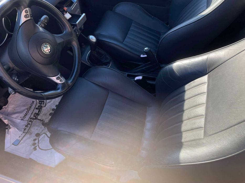 alfa romeo 147 1.6 twin spark кожа  на части алфа ромео 147