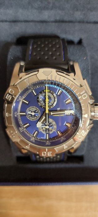 Продавам мъжки часовник