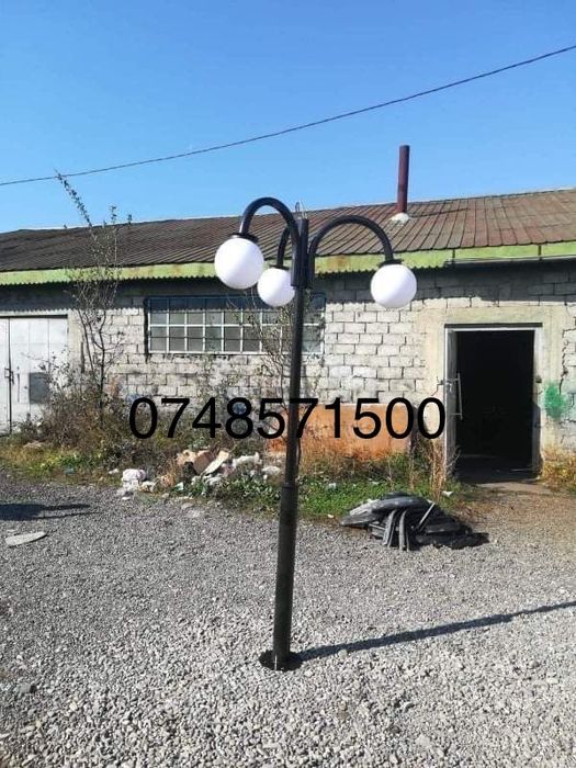 Stalp de iluminat robust