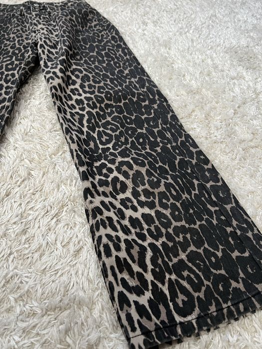 Луксозни Дамски дънки