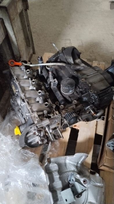 Запчасти на Нисан Альмера