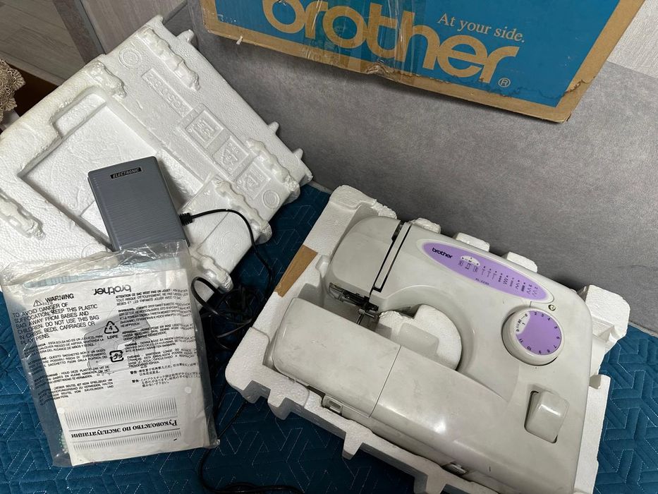 Швейная машина brother