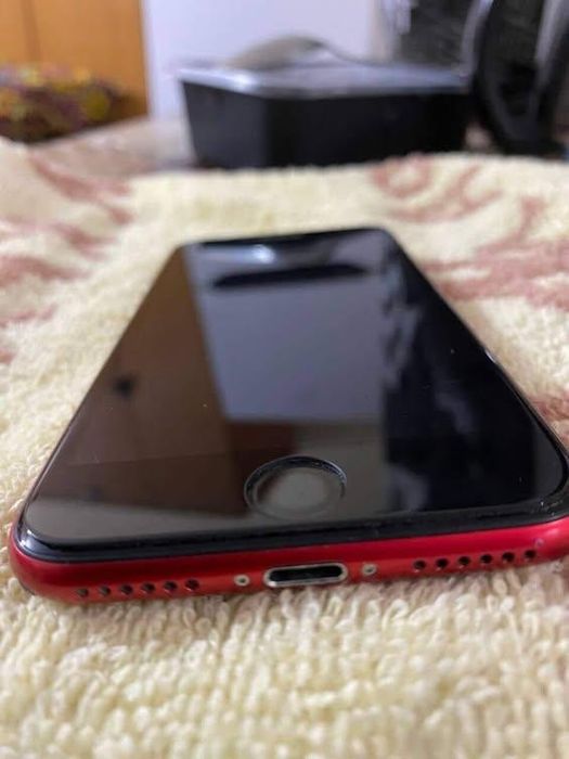 Iphone 8 sotiladi