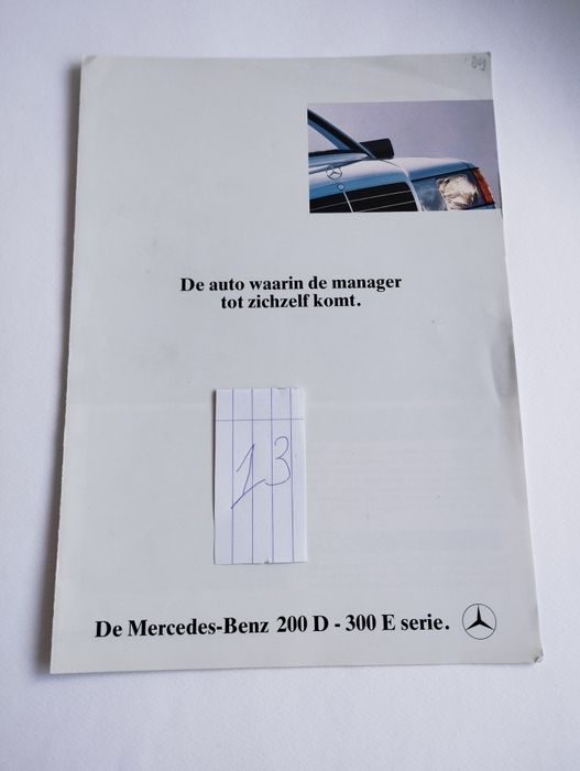 Оригинални ретро брошури за Мерцедес