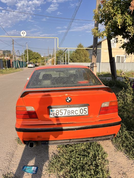 Срочно поодам !!!BMW e36