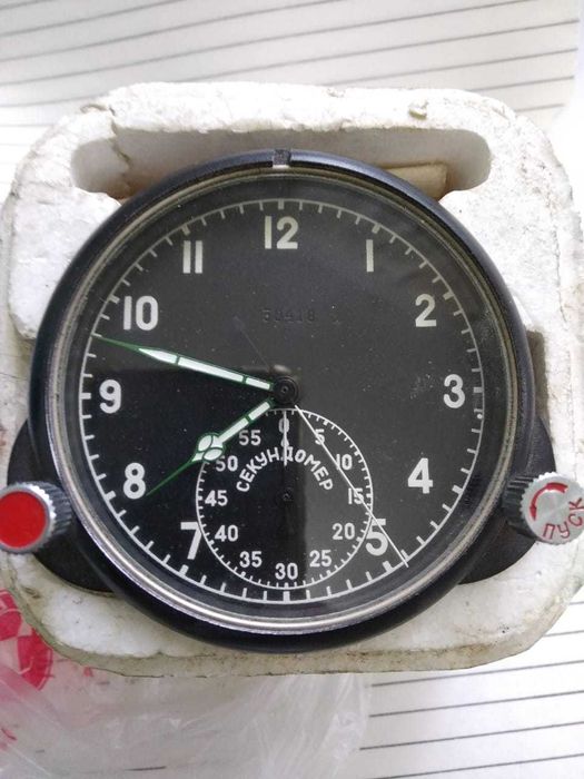 Часы новые механические точные