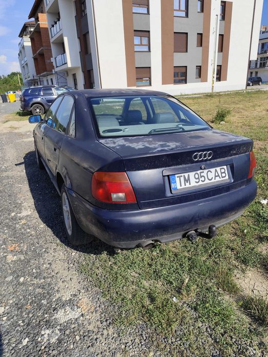 AUDI A4 1995 — imagine 2