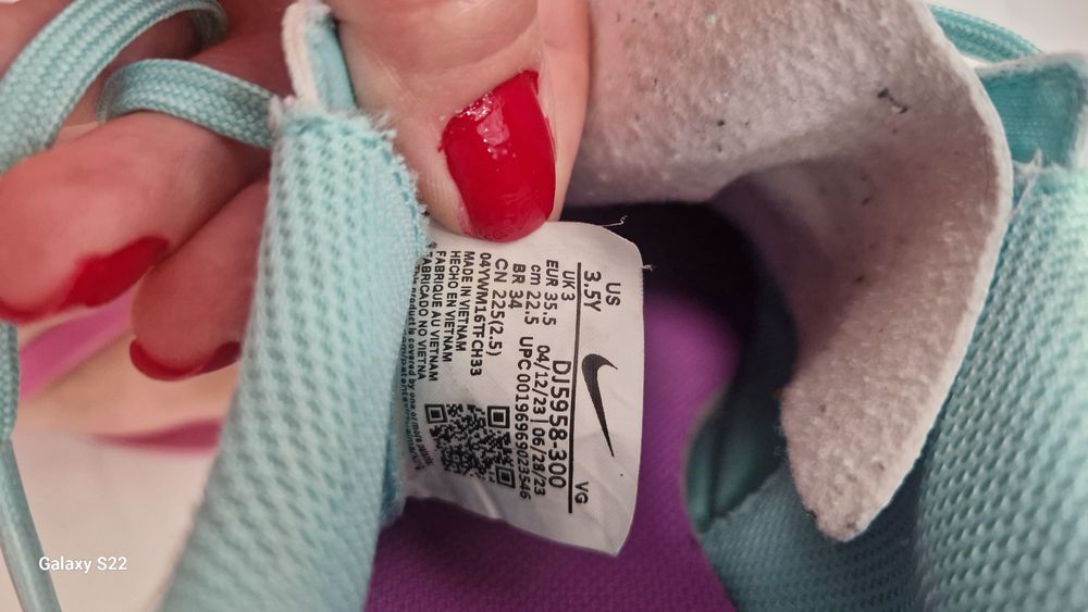 Детски бутонки Puma  и Nike