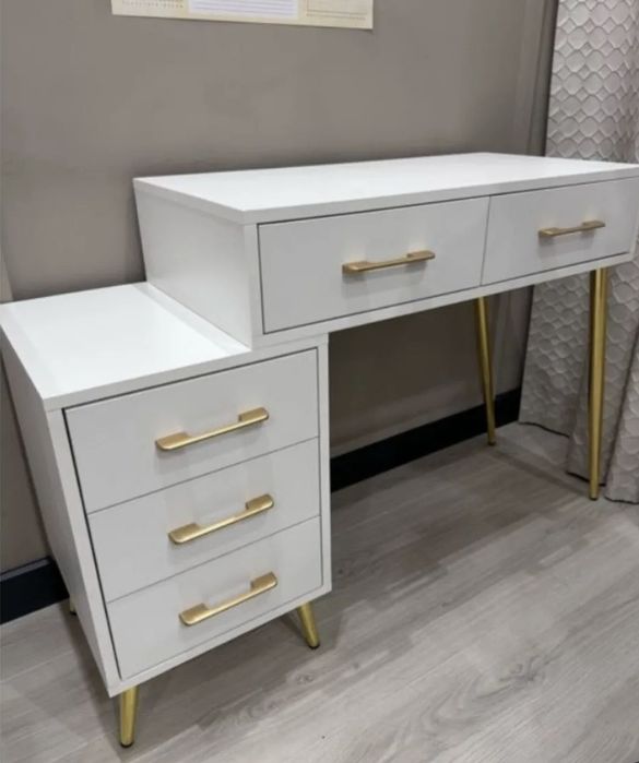 туалетный столик б/у