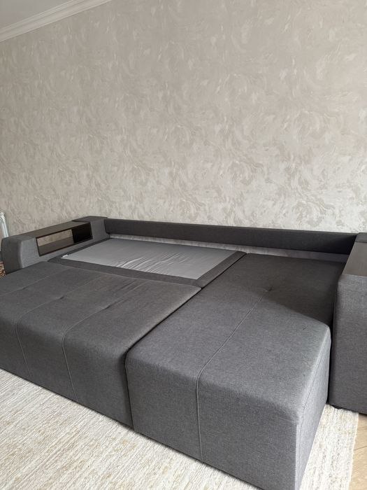 Продам диван в хорошем состоянии