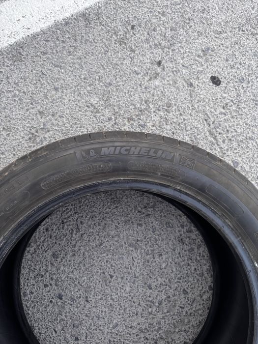 Продаю шины Мишлен 215/50/r17