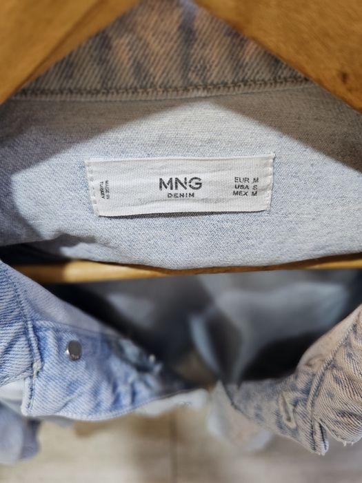Продается джинсовка Mango
