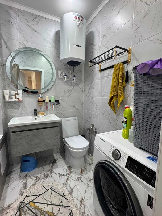 продам 3 комнатную квартиру
