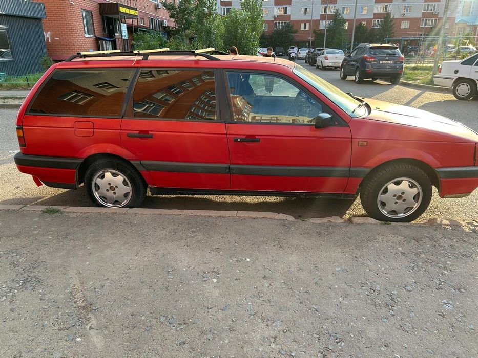 Volkswagen passat 1990 1.8л