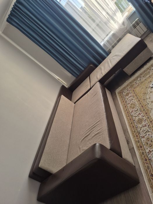 Продам раздвижной диван