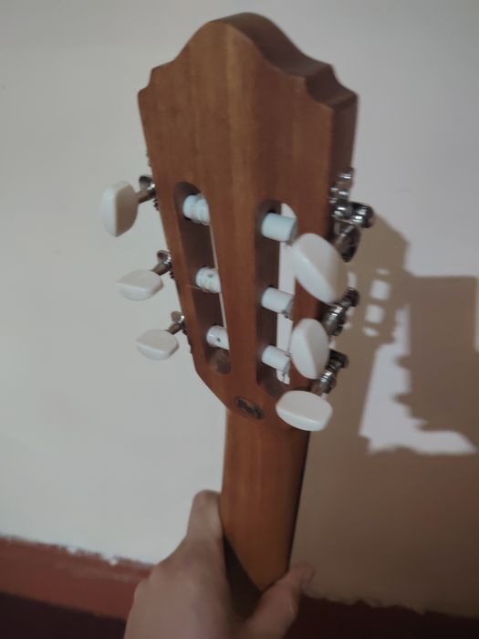 Гитара профессиональная 7