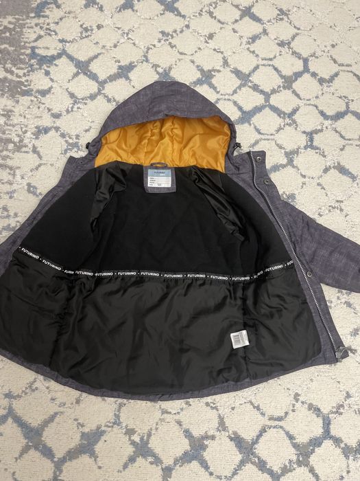 Продам куртку для мальчиков