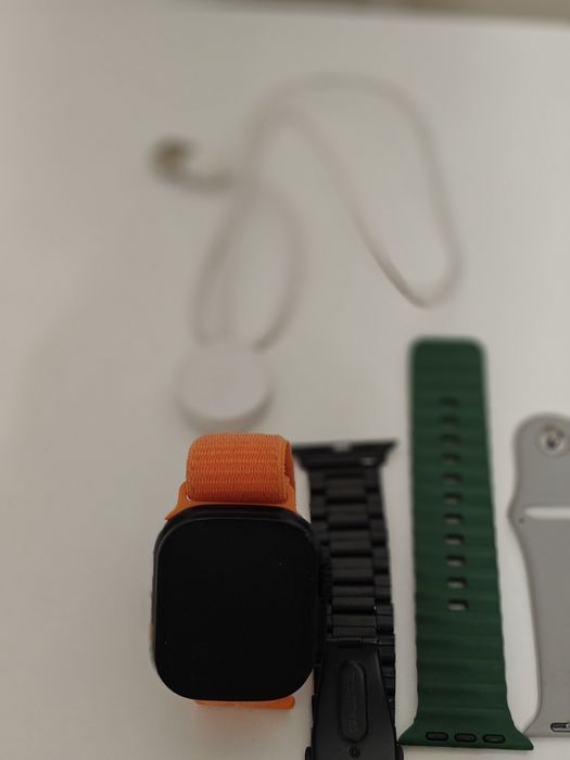 Смарт часы. Сменные ремешки. Зарядка