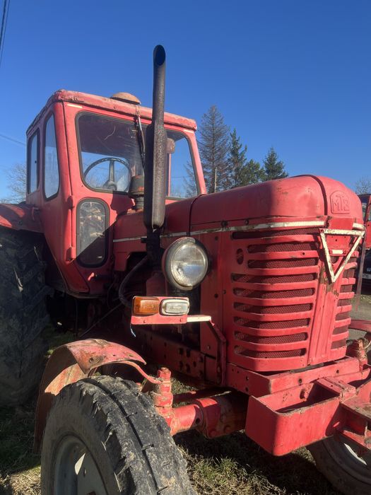 Vand 2 Tractoare