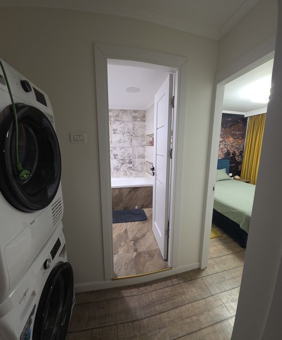 Apartament 4 camere Decebal | 70 mp | 2 băi | Dressing | Boxă 15 mp