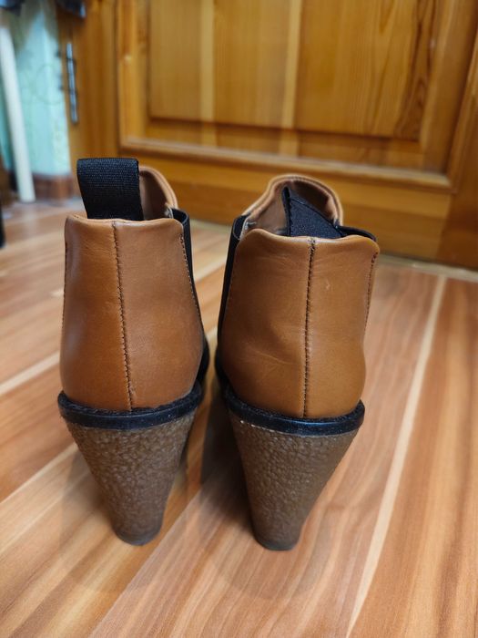 Испанская кожаная обувь на высокой платформе Mango