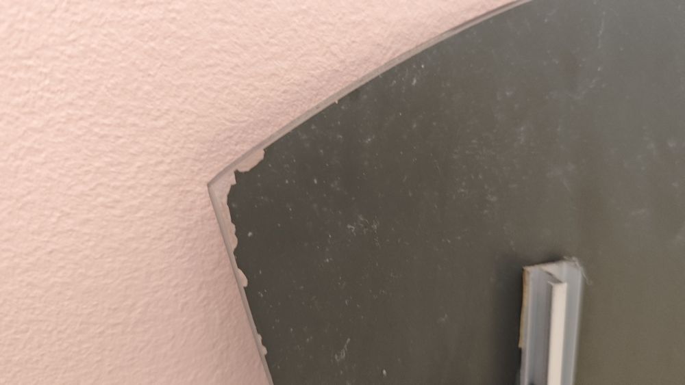 Продвам и подарявам огледала