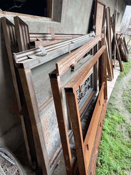 Стандарт есиктер двери просдам