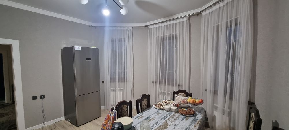 Продам дом в селе Енбекшиарал