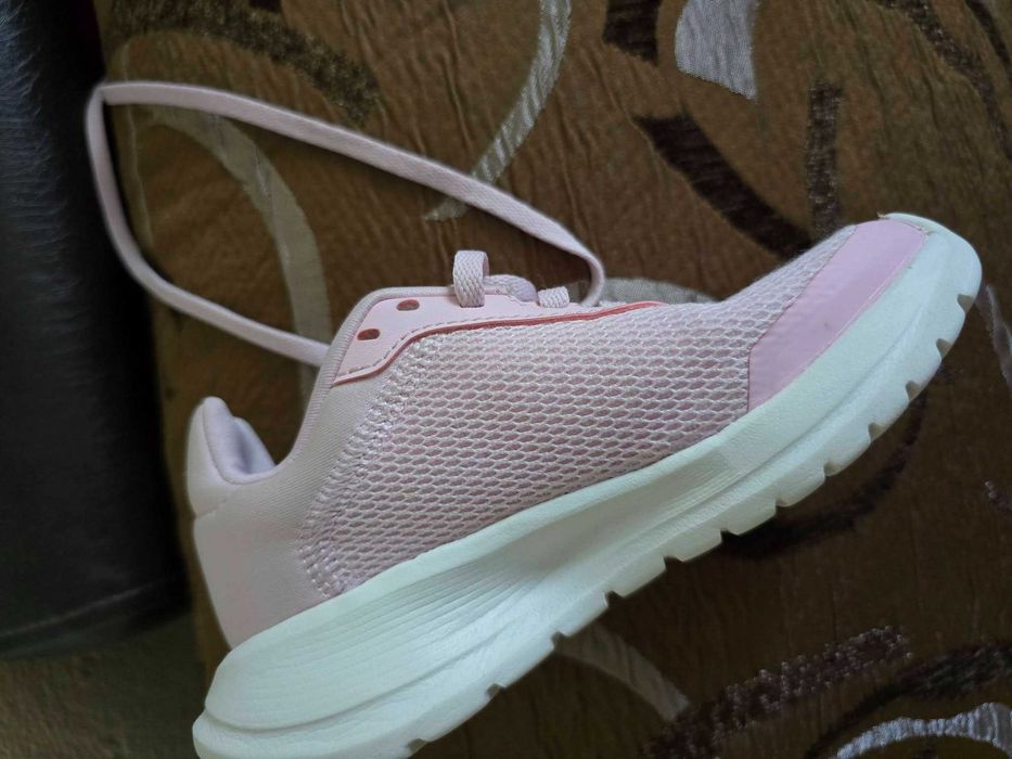 Детски маратонки Adidas  Rapida Sport K и Nautica