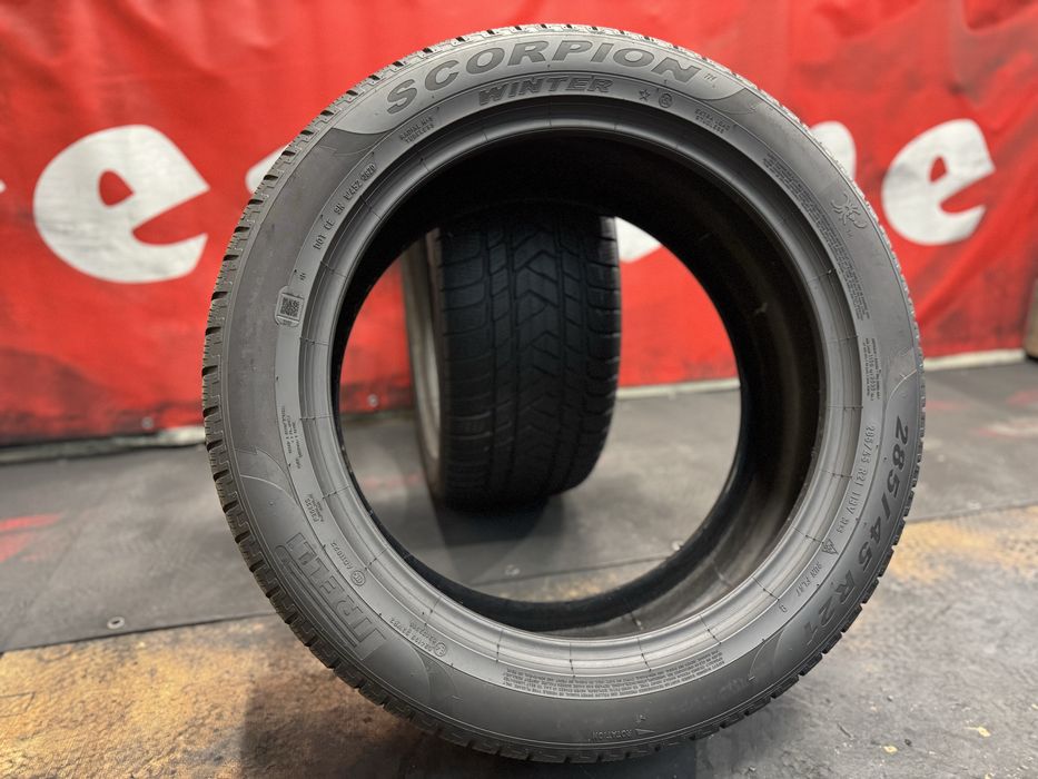 285 45 21, Зимни гуми, Pirelli ScorpionWinter, 2 броя