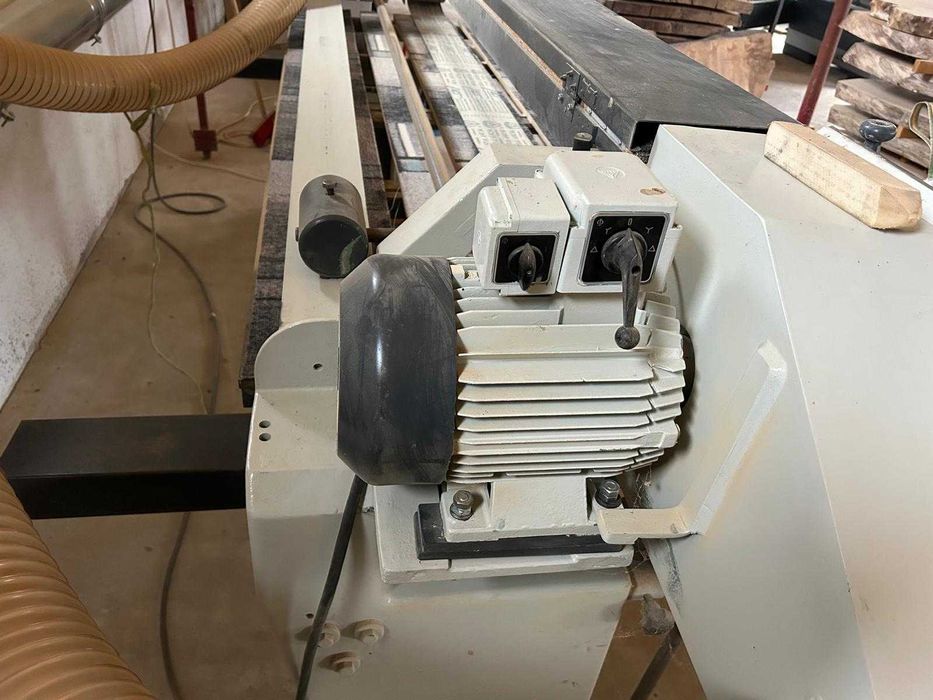 Masina pentru slefuire