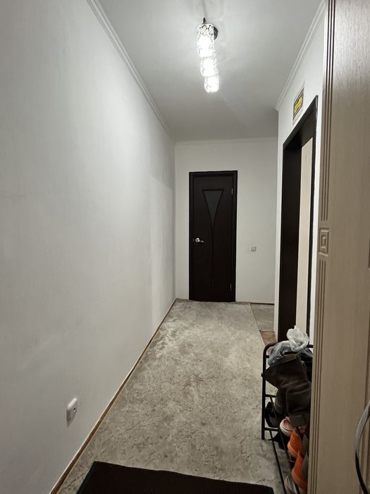 Продам 2 комнатную квартиру