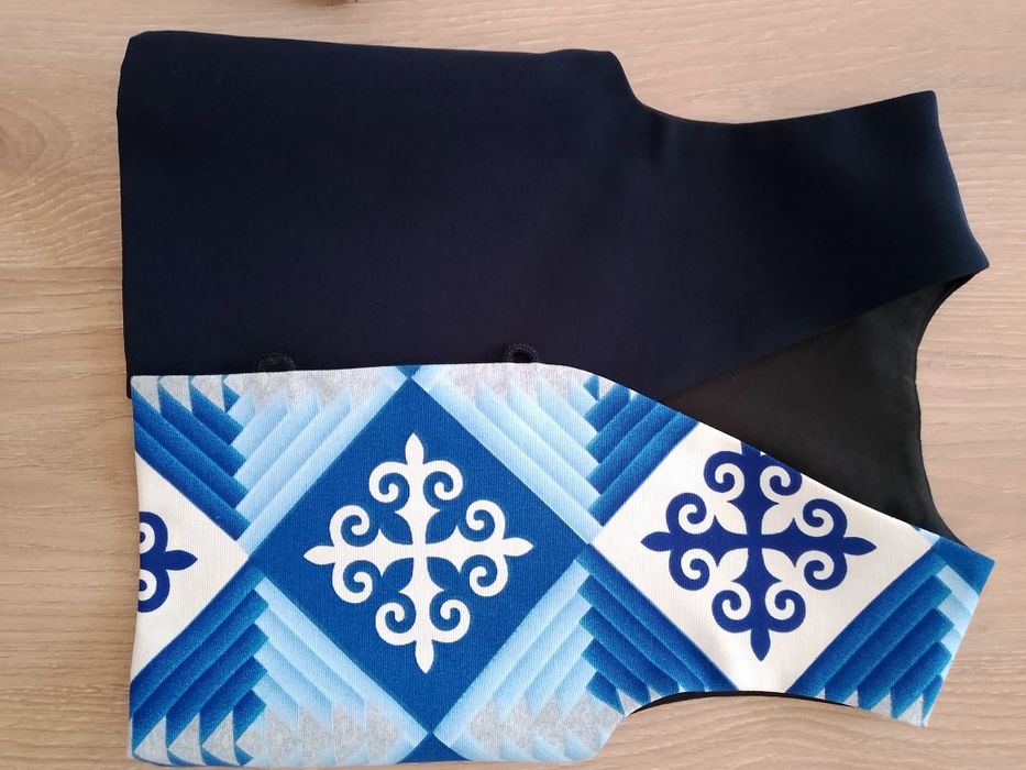 Национальный жилет