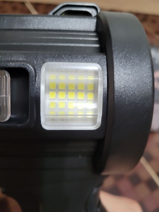 Фонарик / фонарь