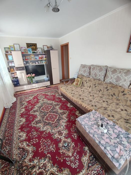 Продам 2 комн квар. 2-38- 4Этаж.