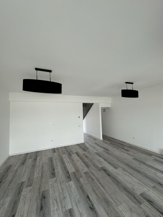 Casa 3Dormitoare+3bai/Pod 60 mp/138mp ! Ultima unitate disponibila !